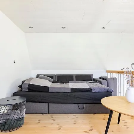 Dom wakacyjny 10 Min Walk From Center Ribe